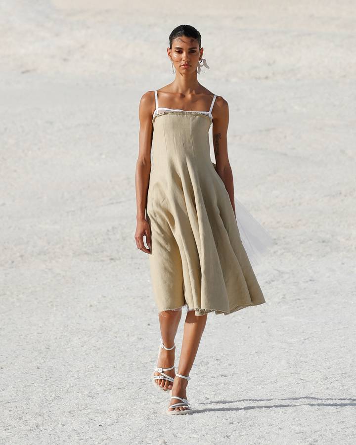 Jacquemus presents a nuptial show in the Camargue for its Fall-Winter 2022-2023 collection