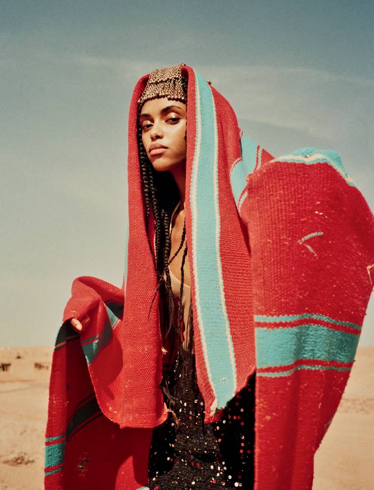 Série mode : Mekdalawit Mequanent, princesse des sables, photographiée par Mous Lamrabat