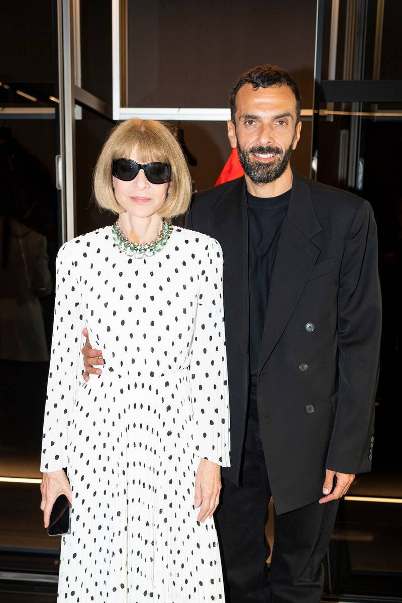 Anna Wintour et Cedric Charbit au défilé Balenciaga haute couture automne-hiver 2022-2023