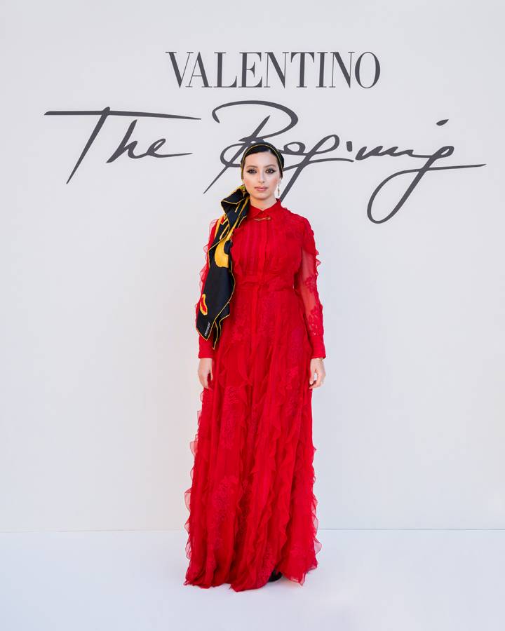 Noor au défilé Valentino haute couture automne-hiver 2022-2023