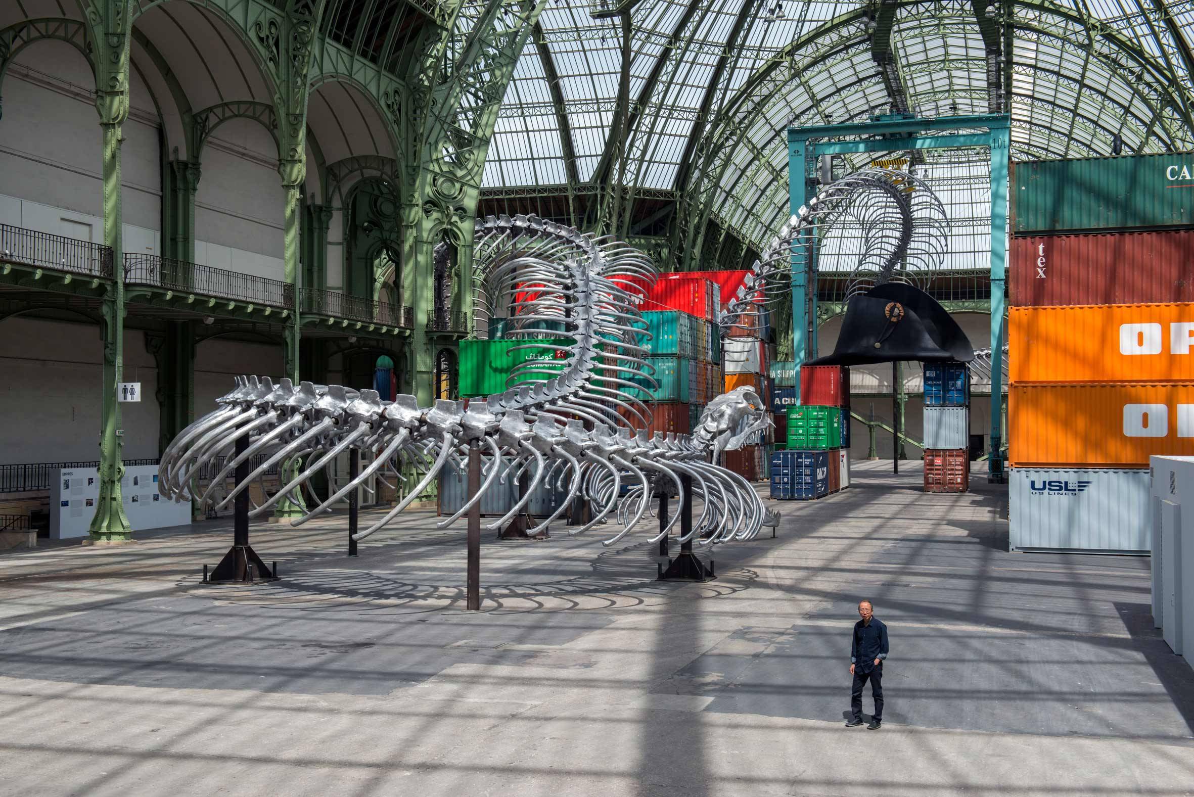 Huang Yong Ping, “Empires” pour la MONUMENTA 2016 © ADAGP, Paris 2016. Courtesy de l’artiste et Kamel Mennour, Paris Photo Didier Plowy pour la RMN-GP