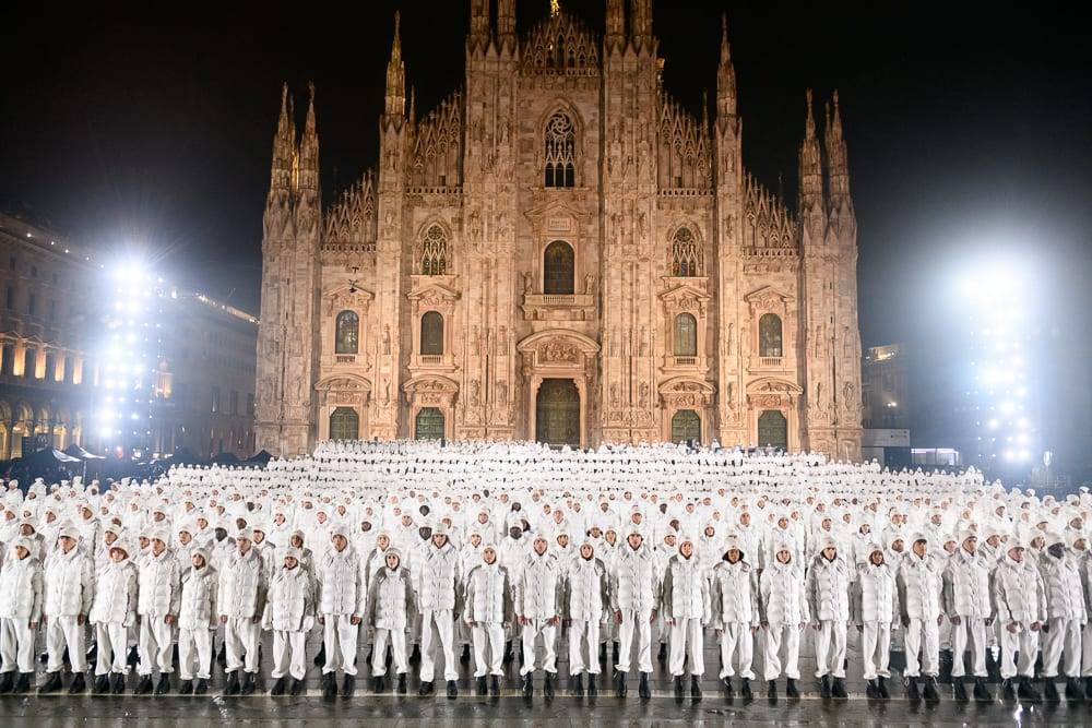 L'évènement Moncler sur la place du Duomo à Milan 