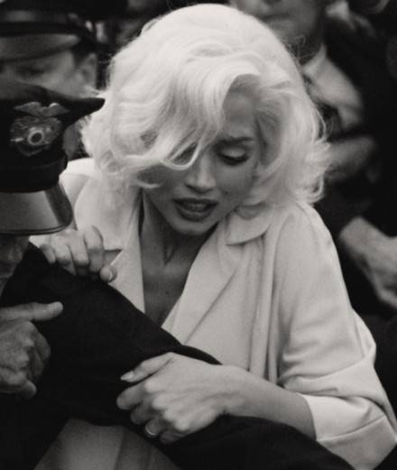 Ana de Armas Marilyn Monroe Blonde