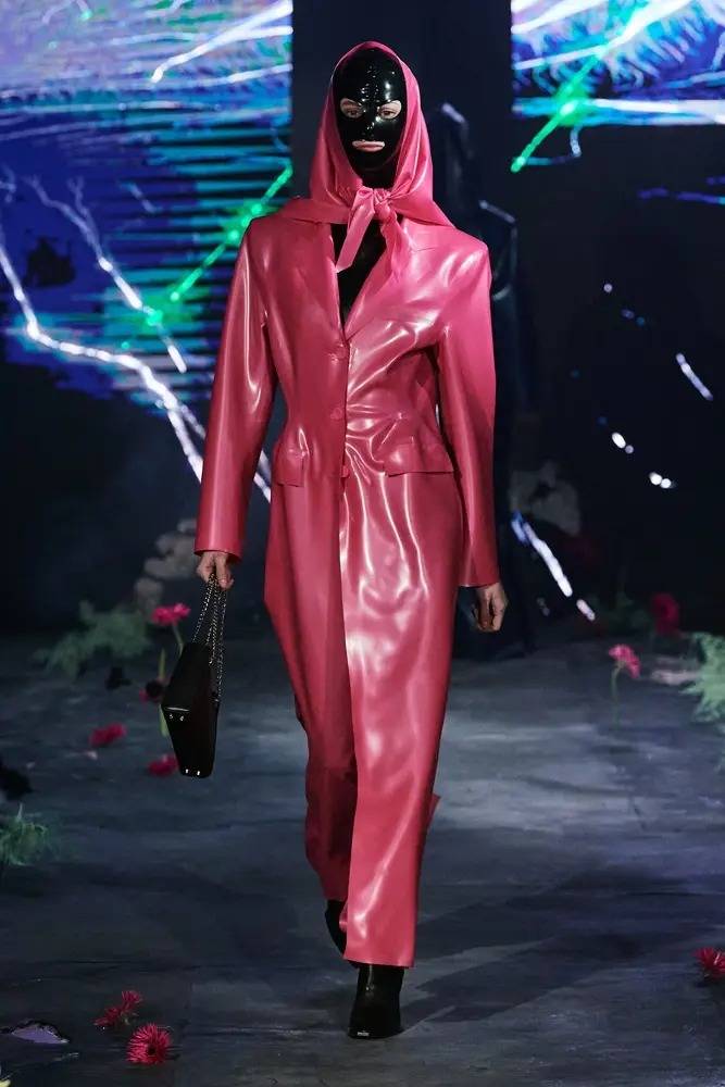 Avellano’s pink double breasted latex coat Fall-Winter 2022-2023