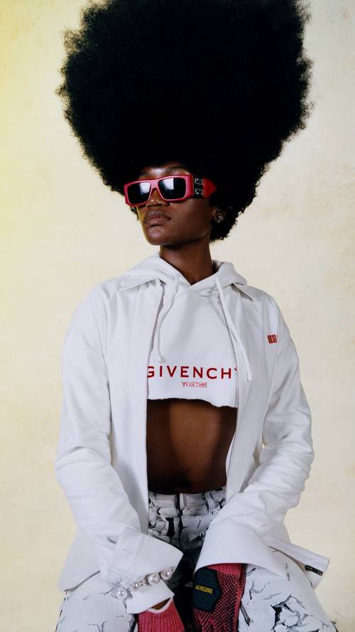 La collaboration Givenchy x (B).Stroy.