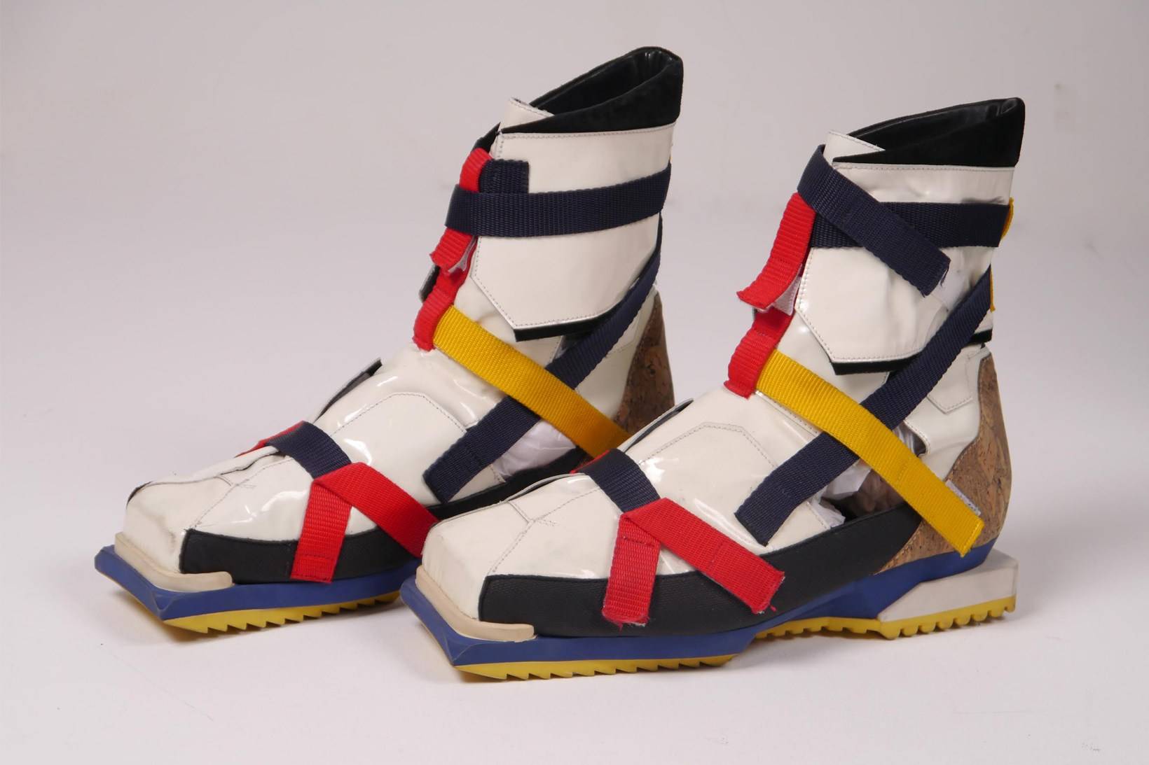 Raf Simons, chaussures “De Stijl”, extraites de la collection printemps-été 2008. Photo : The Salvages.