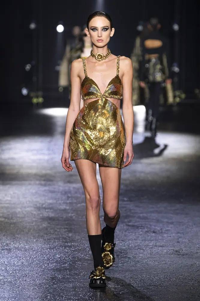 Mini-robe ajourée brodée de sequins dorés, Roberto Cavalli