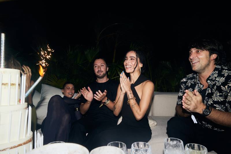 Hailey Bieber, Anthony Vaccarello et Zoe Kravitz au vernissage de "Sex by Madonna" de Saint Laurent Rive Droite pendant la foire Art Basel Miami Beach © Sofia Malamute