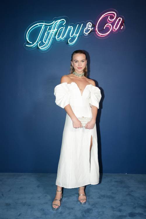 Emma Brooks à la soirée d'inauguration du pop up Tiffany & Co à Miami Art Basel.