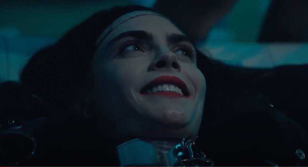 Capture d'écran de la bande-annonce de “Planet Sex” avec Cara Delevingne.