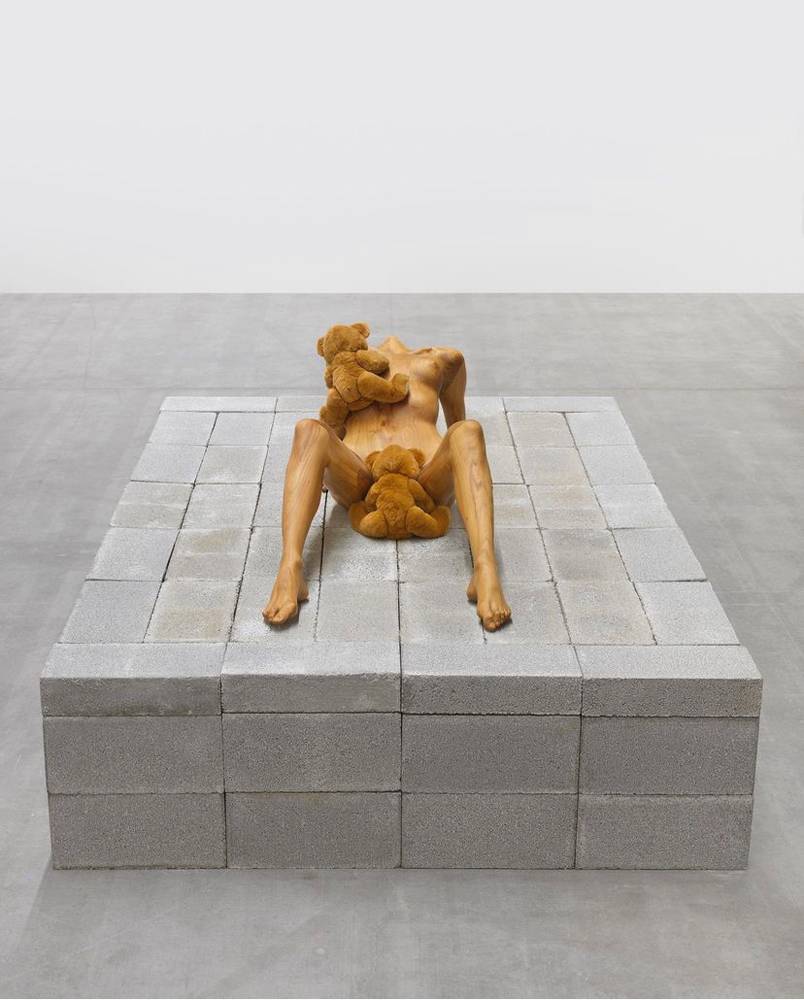 Isabelle Albuquerque, "Orgy For Ten People In One Body", jusqu'au 28 janvier 2023 à la Deitch Gallery, New York @nicodimgallery  @isabellealburquerque  @jeffreydeitchgallery