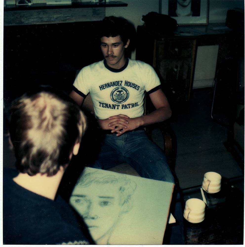 Larry avec un ami, chez Arthur à New York (fin des années 70). Polaroïd.