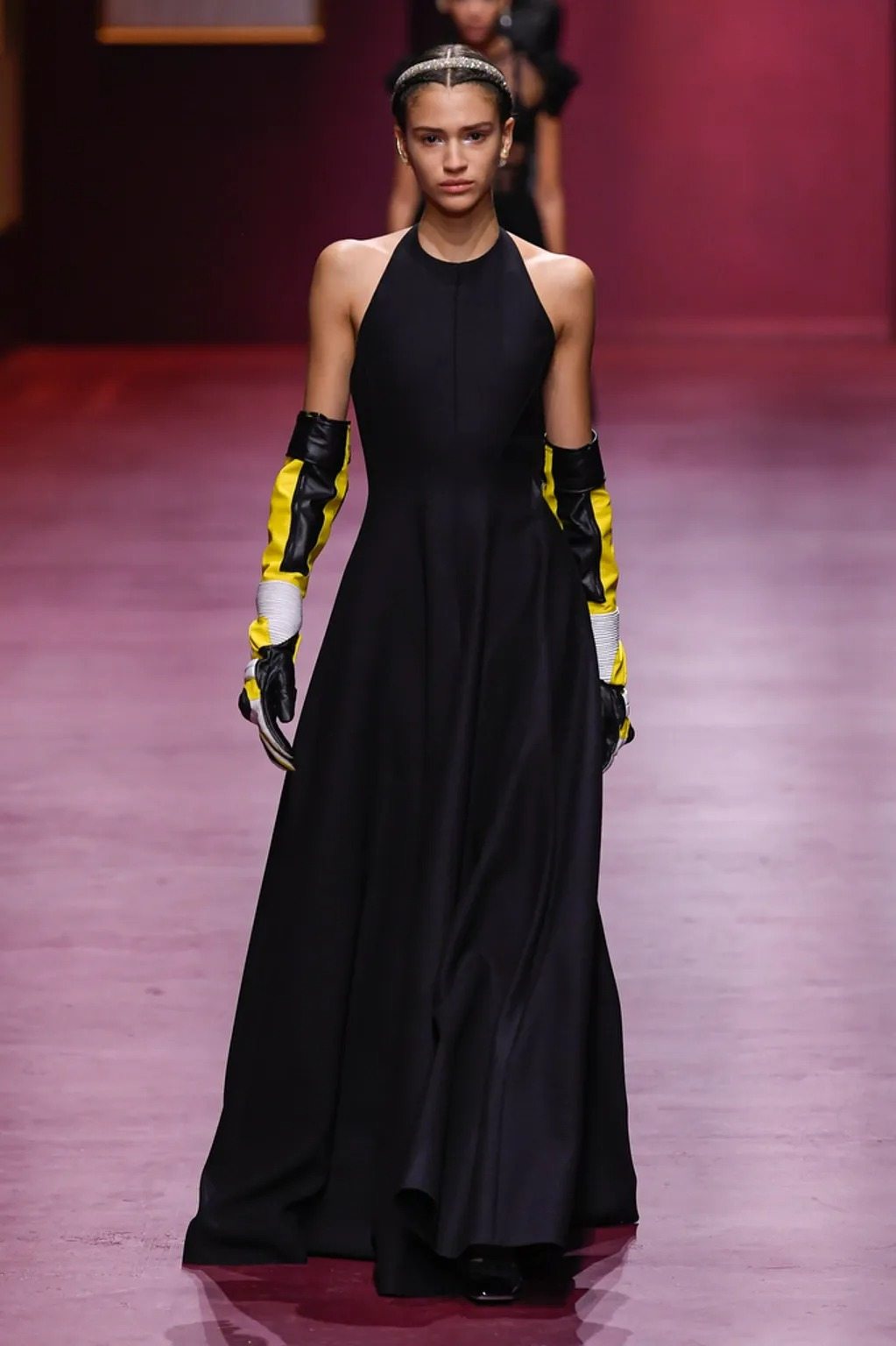 Robe longue noire, Dior