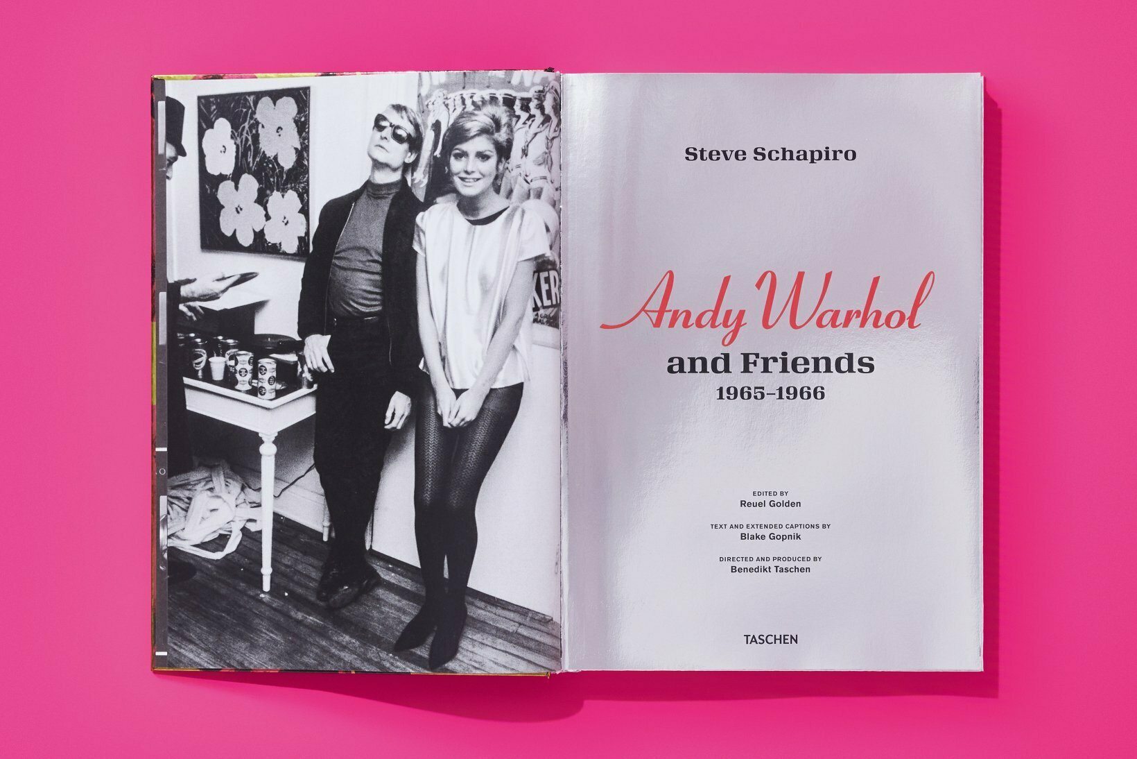“Andy Warhol and friends (1965-1966)” par Steve Schapiro. Courtesy of Taschen.