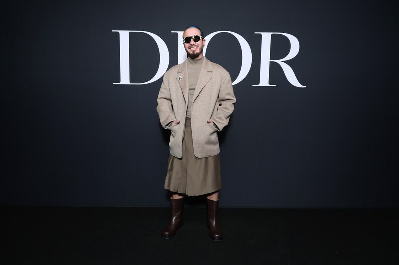 J Balvin au défilé Dior homme automne-hiver 2023-2024