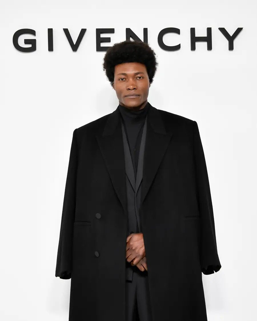 Benjamin Clementine au défilé Givenchy homme automne-hiver 2023-2024