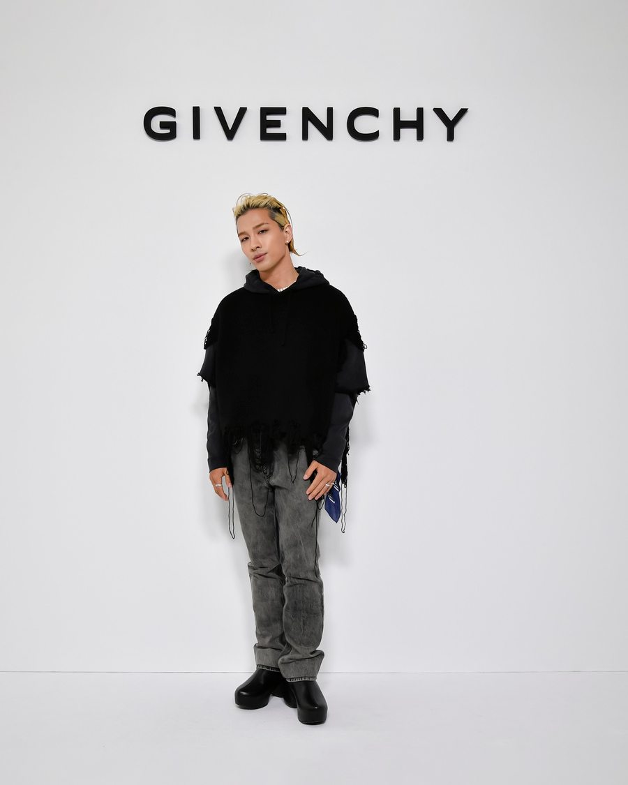 Taeyang au défilé Givenchy automne-hiver 2023-2024