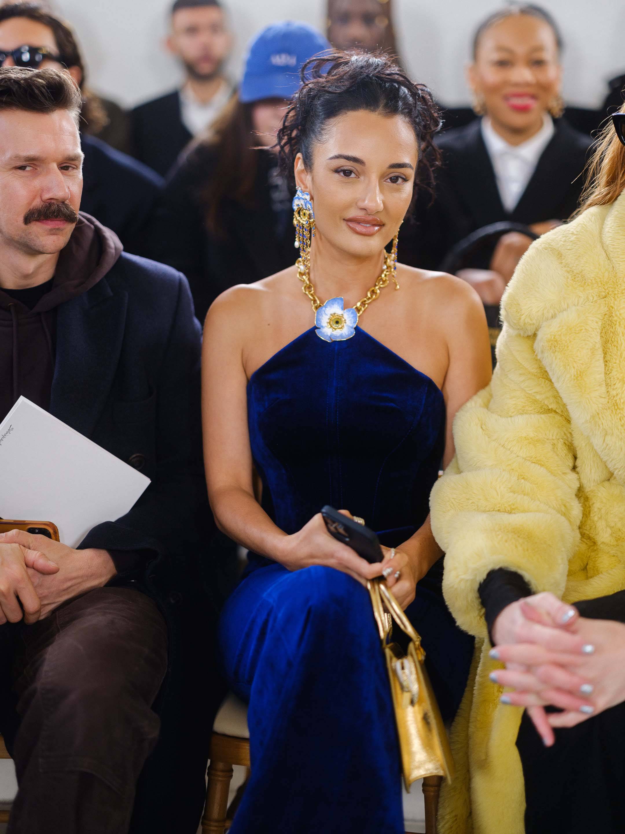 Amina Muaddi au défilé Schiaparelli haute couture Printemps-été 2023