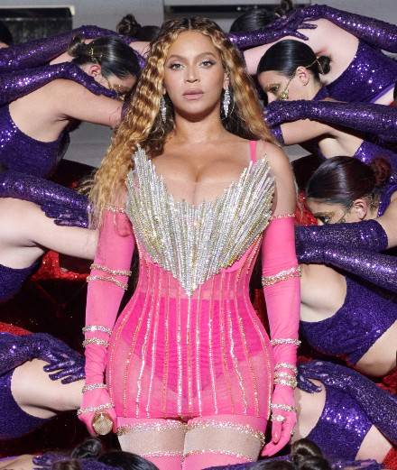 Beyoncé, Atlantis The Royal, Dubaï, Polémique, Tournée 2023, Concert, Renaissance