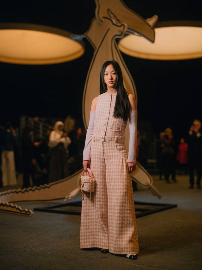 Goeun Kim at the Chanel haute couture Spring-Summer 2023 show