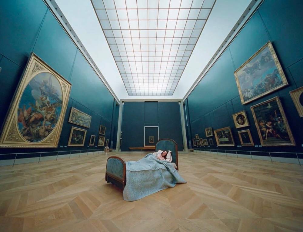 Ariana Papademetropoulos, “Vers des royaumes merveilleux”, dans le programme Regards du musée du Louvre (2023) © Ariana Papademetropoulos.