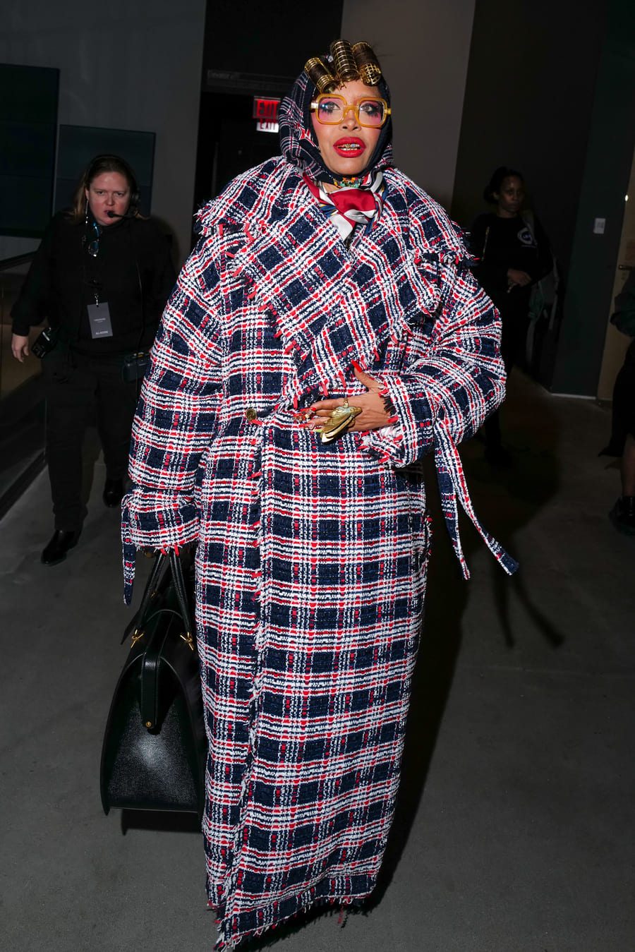 Erykah Badu au défilé Thom Browne automne-hiver 2023-2024 à la Fashion Week de New York.