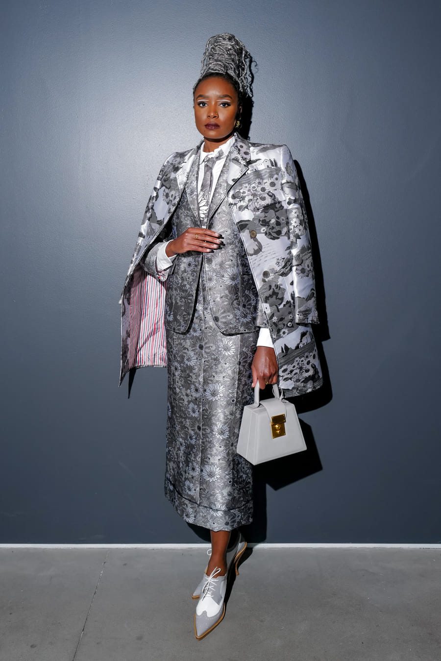 Kiki Layne au défilé Thom Browne automne-hiver 2023-2024 à la Fashion Week de New York.