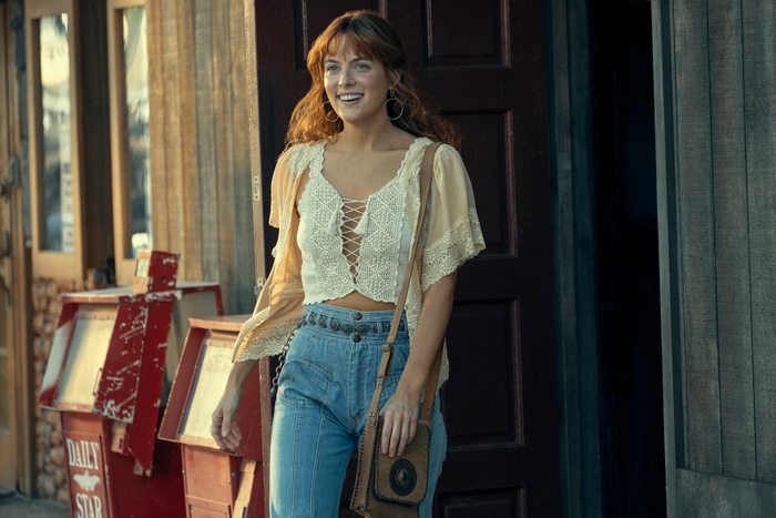 Riley Keough dans Daisy Jones & The Six © Lacey Terrell/Prime Video