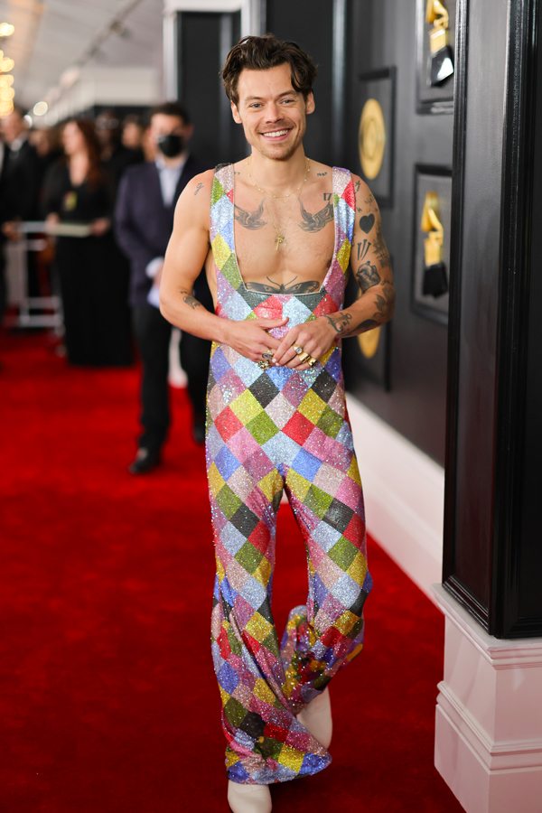 Harry Styles en EgonLab aux Grammy Awards 2023. credit Getty Images