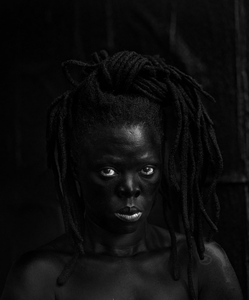 Zanele Muholi, “Buzile, IGSM, Boston” (2019).