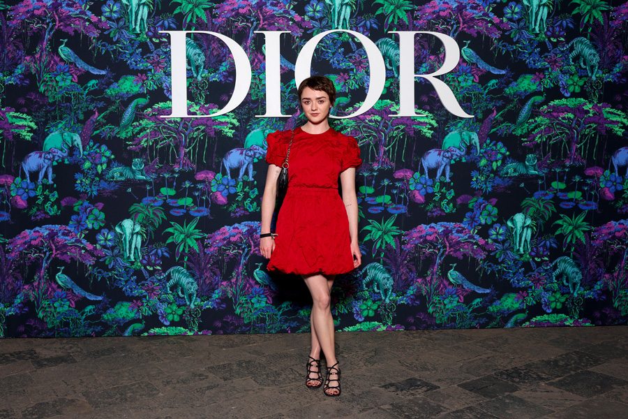 Maisie Williams at Dior’s Fall 2023 Mumbai show 
