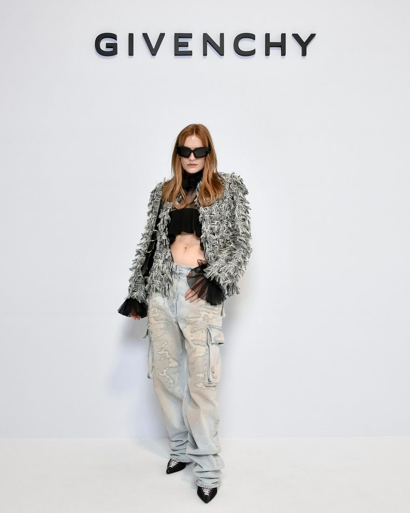 Camille Razat au défilé Givenchy automne-hiver 2023-2024