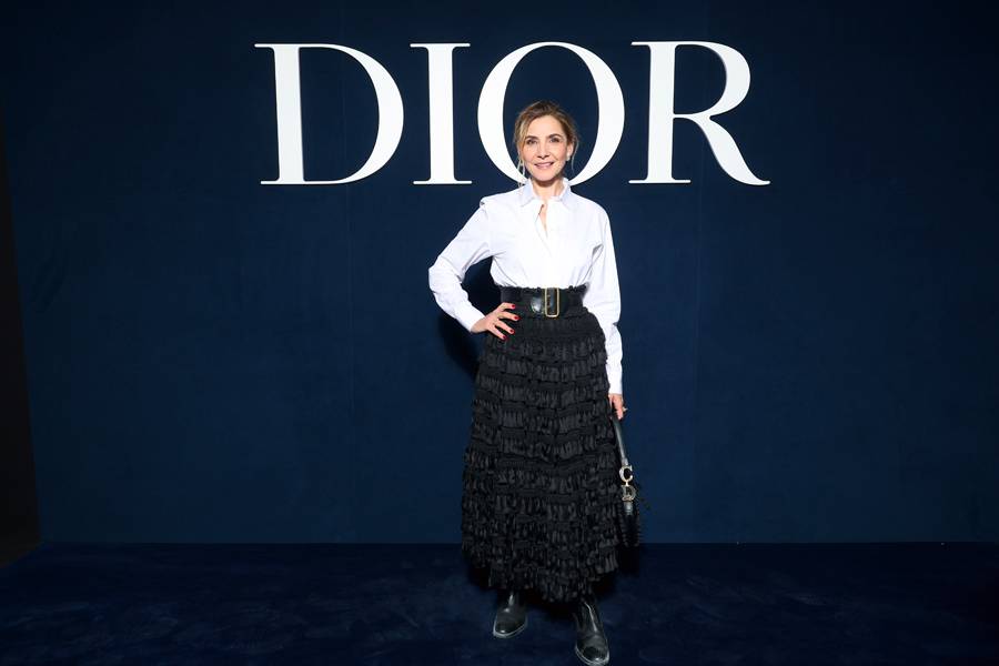 Clotilde Courau au défilé Dior automne-hiver 2023-2024