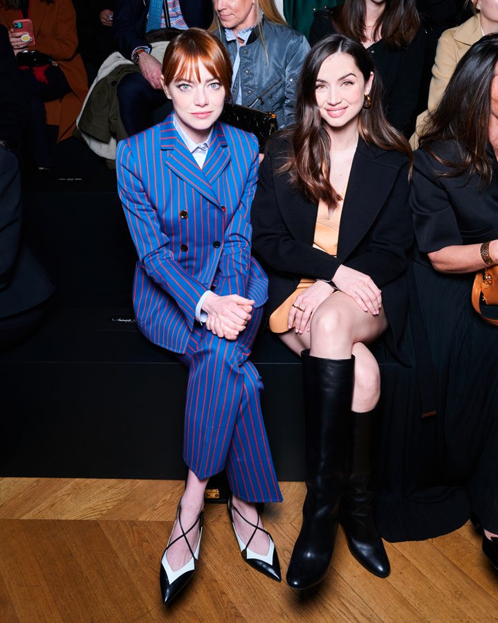 Emma Stone & Ana De Armas au défilé Louis Vuitton automne-hiver 2023-2024