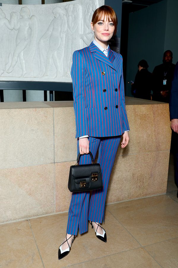 Emma Stone au défilé Louis Vuitton automne-hiver 2023-2024