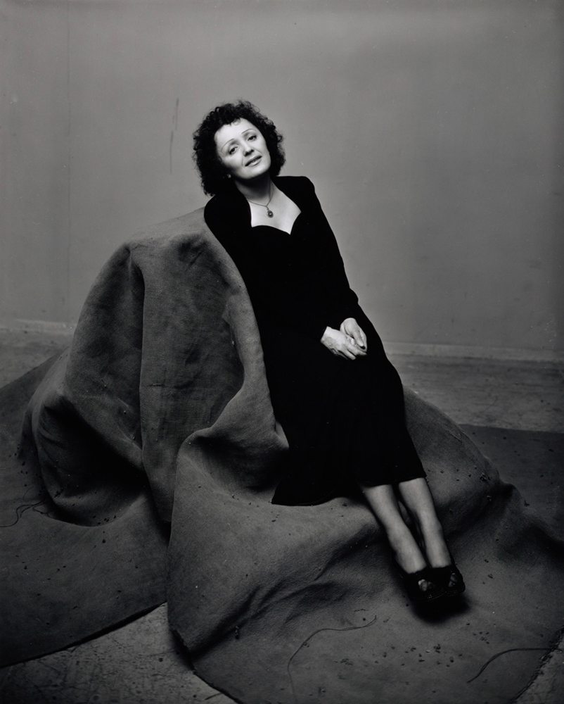 Édith Piaf, New York, 1948 © Courtesy of Les Franciscaines