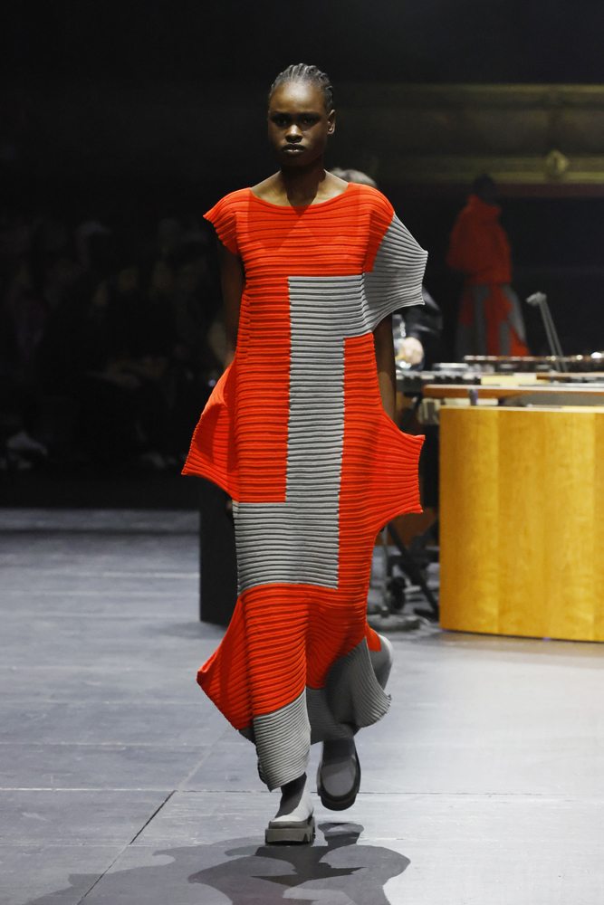 Le défilé Issey Miyake automne-hiver 2023-2024