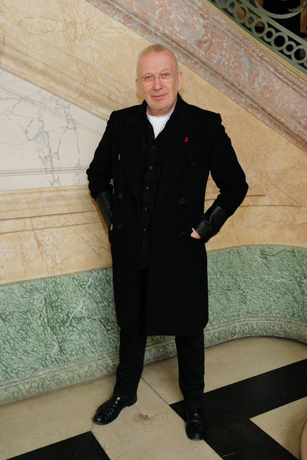 Jean Paul Gaultier au défilé Vivienne Westwood par Andreas Kronthaler automne-hiver 2023-2024