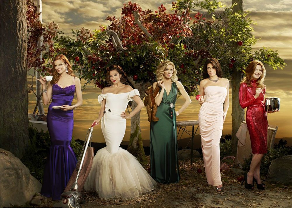 Marcia Cross,  Dana Delany, Eva Longoria, Felicity Huffman, Teri Hatcher dans la série Desperate Housewives © ABC Studios