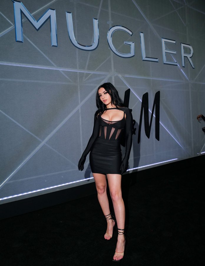 Charli XCX à la soirée Mugler H&M à New York.