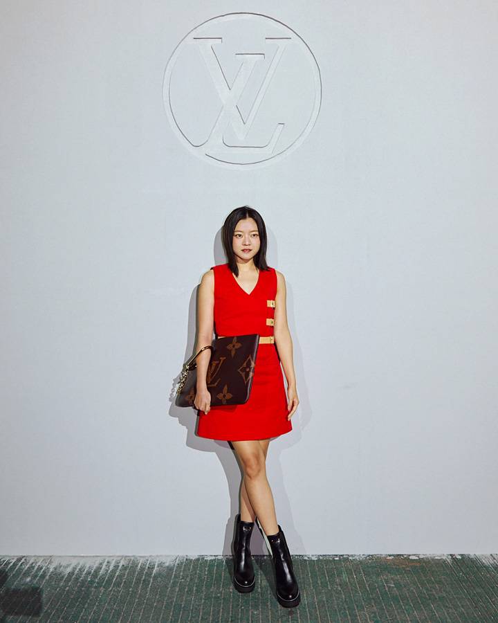Asung Ko nau défilé Louis Vuitton Pre-Fall 2023 à Séoul
