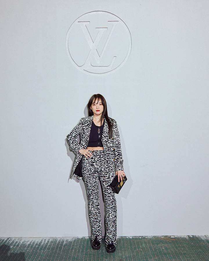 Woohee Chun au défilé Louis Vuitton Pre-Fall 2023 à Séoul