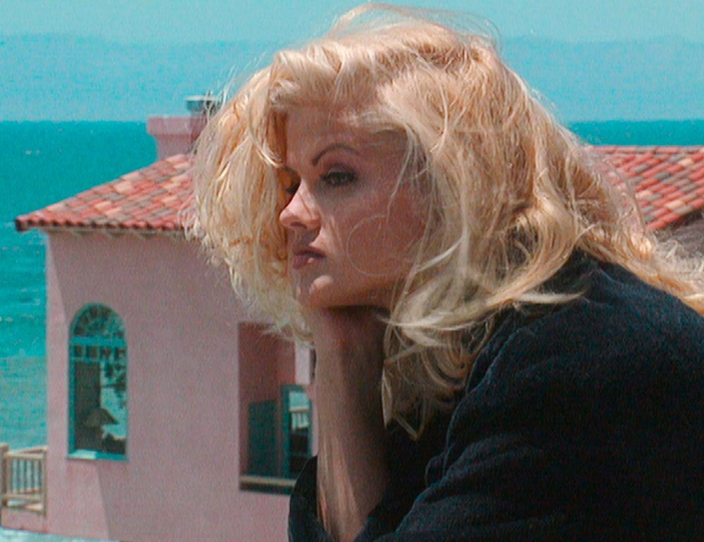 Après Pamela Anderson, la sulfureuse Anna Nicole Smith émeut dans un documentaire Netflix