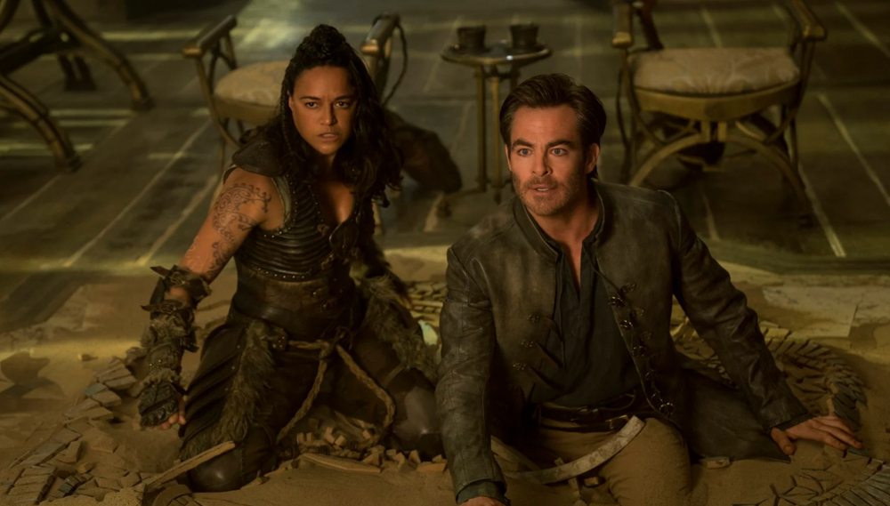 Michelle Rodriguez et Chris Pine dans Donjons & Dragons : L'Honneur des voleurs (2023) © Paramount Pictures