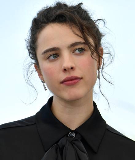Margaret Qualley, Claire Denis, Stars at Noon, Quentin Tarantino, Biographie