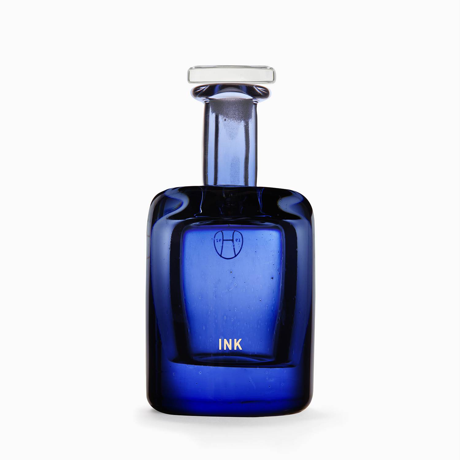 “Ink”, Perfumer H, dans sa version en verre soufflé 