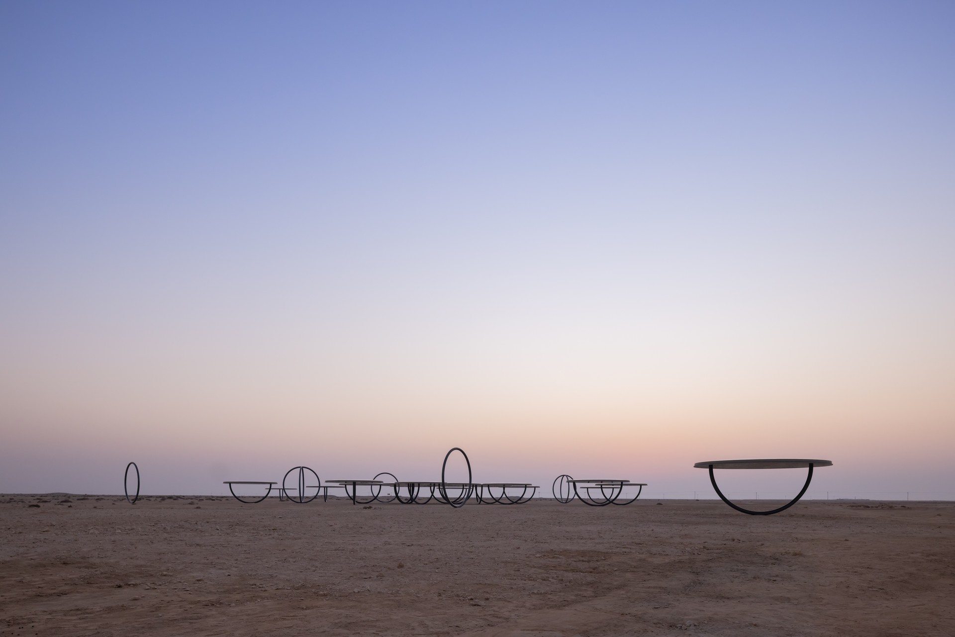 En plein désert, l'artiste Olafur Eliasson crée de gigantesques mirages
