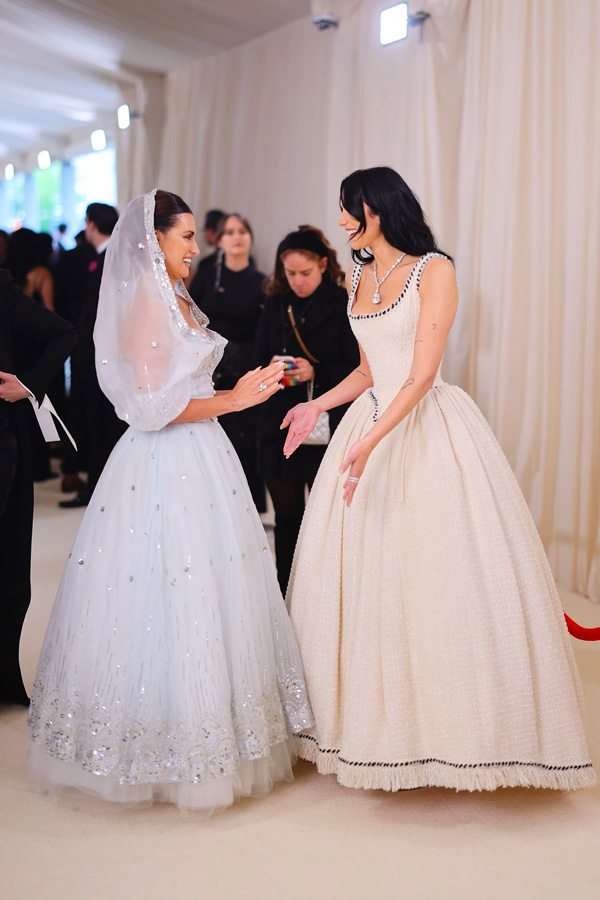 Dua Lipa and Penelope Cruz in Chanel dress