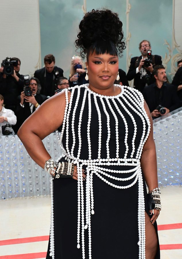 Lizzo in Chanel dress 