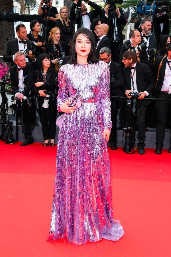 Huang Lu en Valentino au Festival de Cannes 2023 